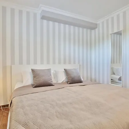 Haus Bergstrasse 35 16 Apartamento *