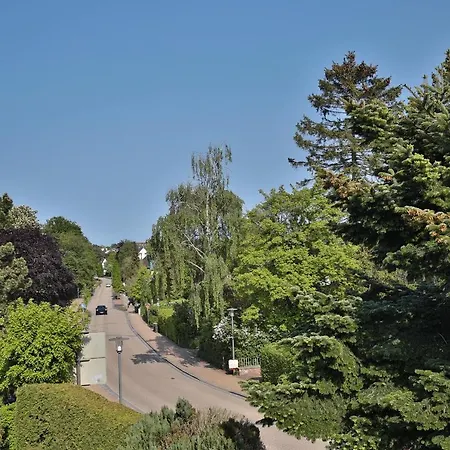 Haus Bergstrasse 35 16